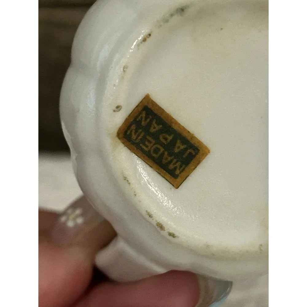 White Cross product vintage